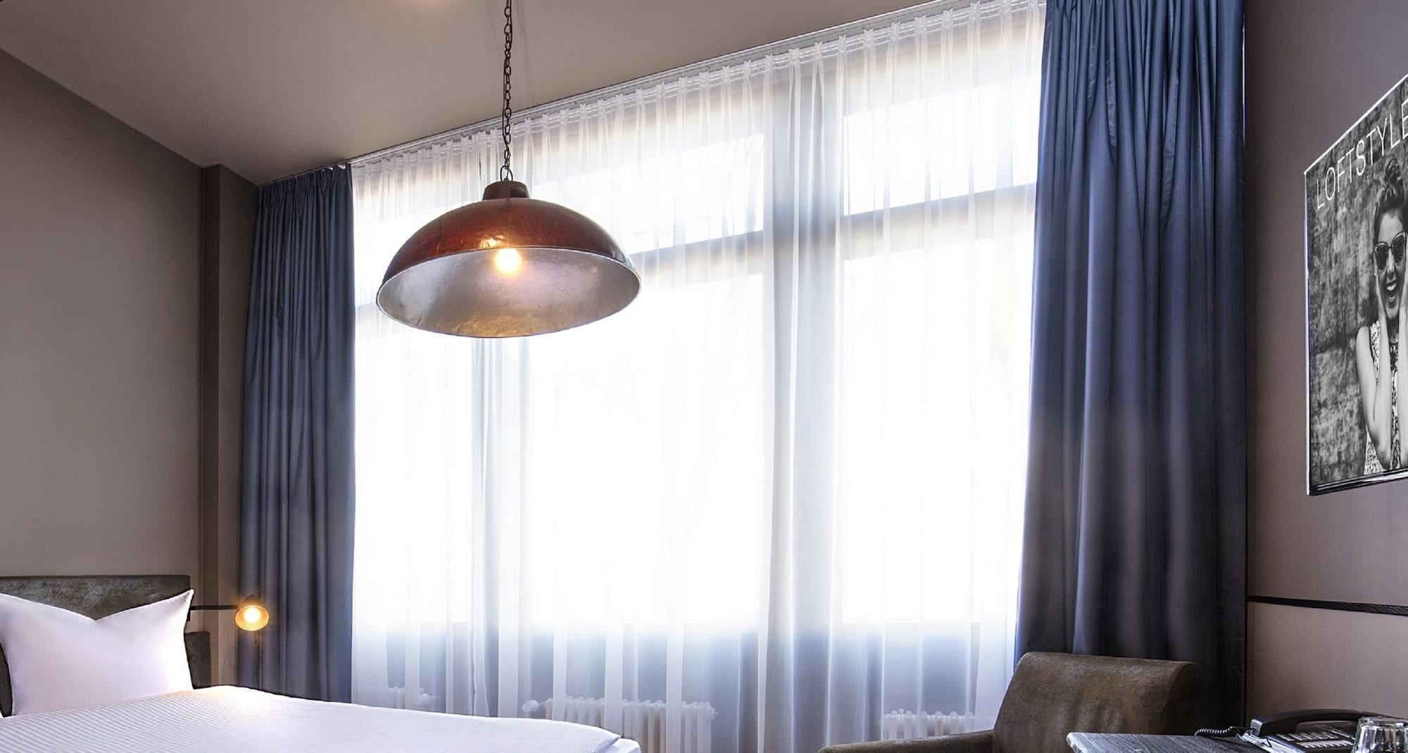 Western Loftstyle Stuttgart-zuffenhausen 3*
